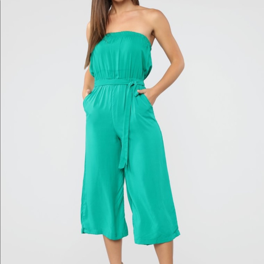 Fashion nova jumpsuit green / teal